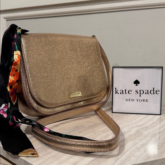 Kate Spade Bag Laurel Way Rose Gold Crossbody - Picture 1 of 17